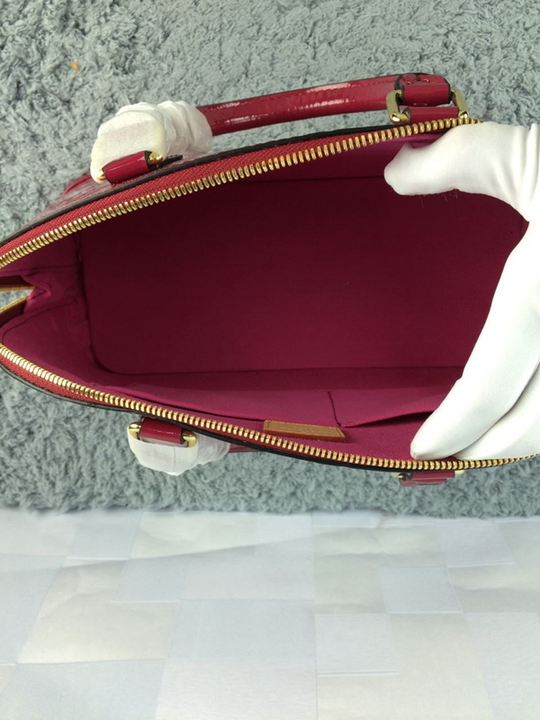 ルイヴィトンバッグ素材ディテール